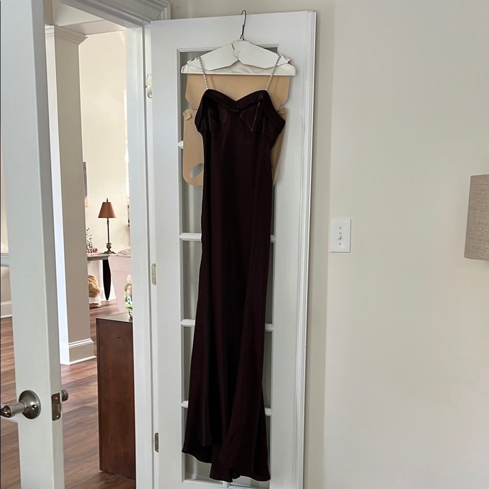 Brown Sleeveless Sweetheart Prom Gown